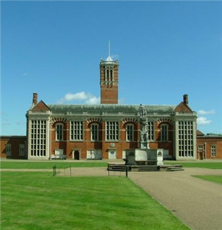 英國(guó)游學(xué)|470年傳奇！<哈利波特>靈感來(lái)源的英國(guó)貴族公學(xué)，國(guó)際營(yíng)開(kāi)放招募！